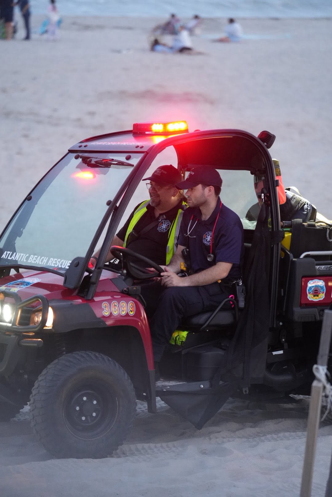 Atlantic Beach Rescue beach response unit