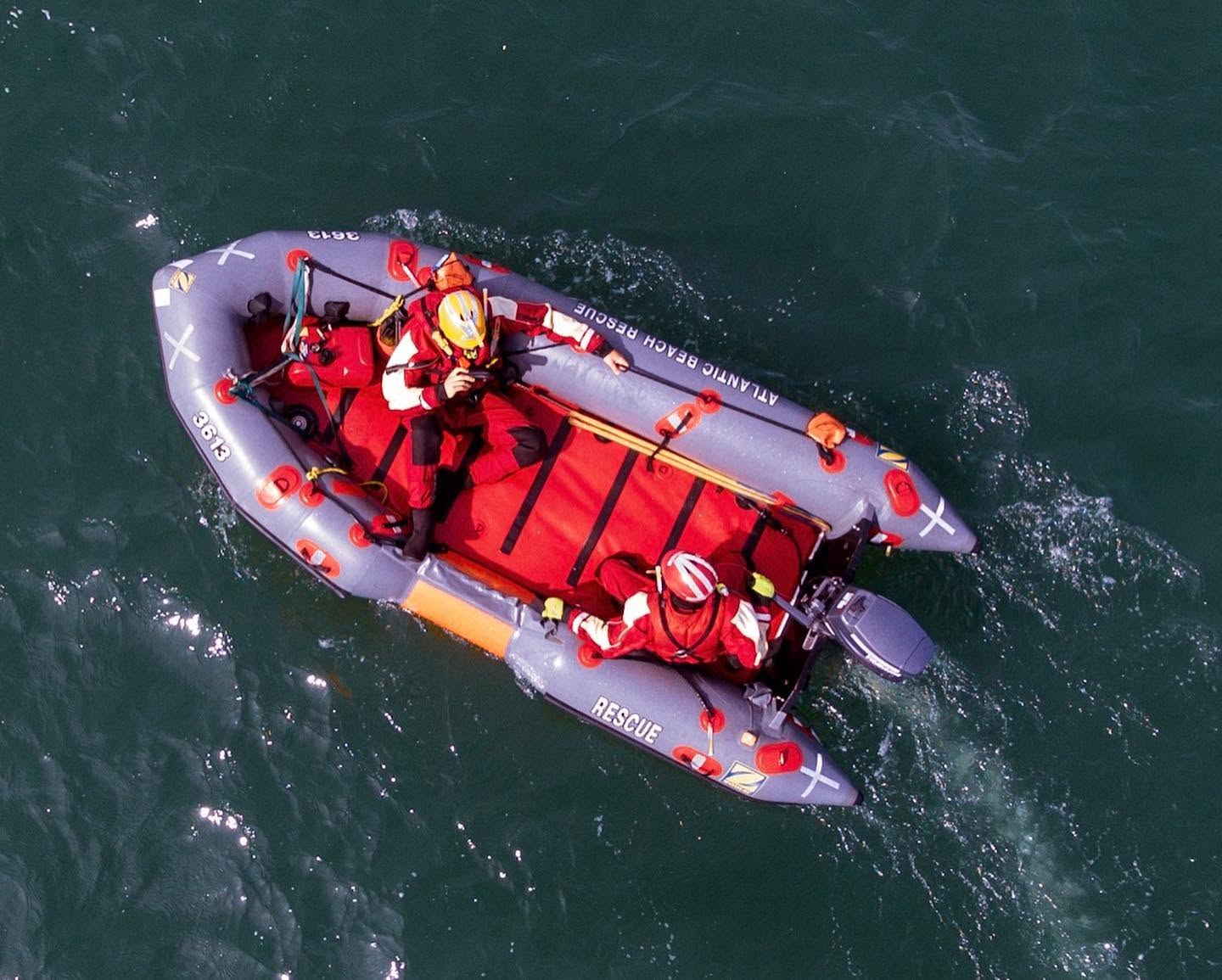 Marine Zodiacs 3613 and 3515 apparatus